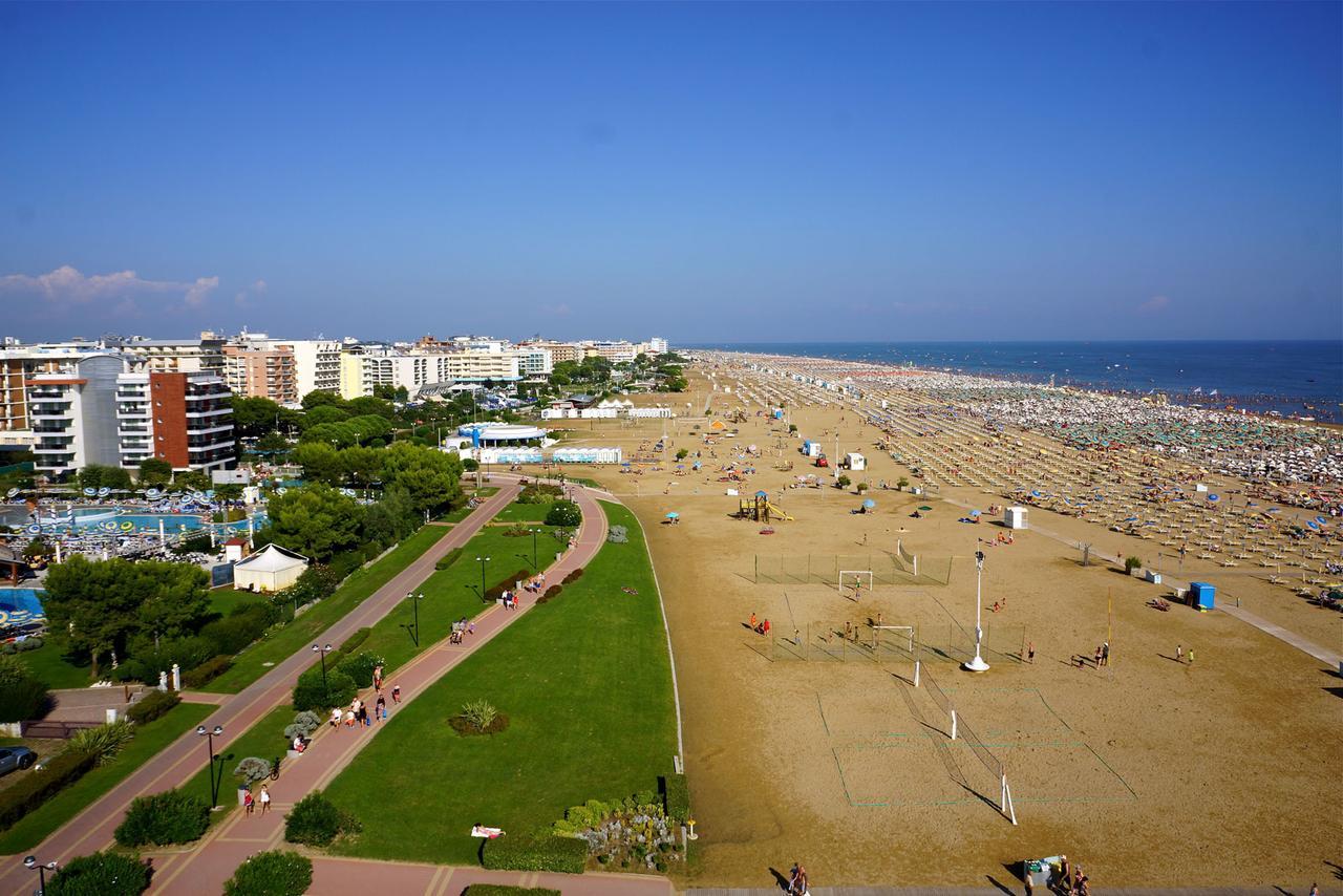 Ivana Belmare Apartaments Bibione Luaran gambar