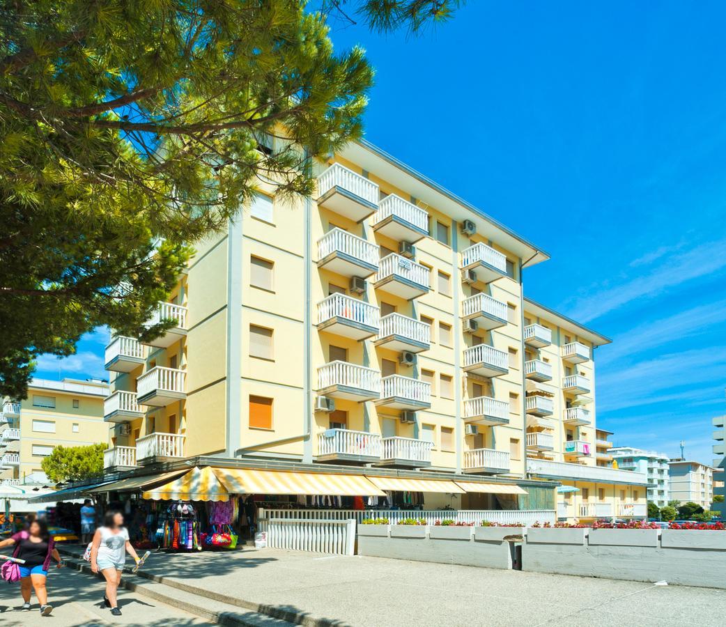 Ivana Belmare Apartaments Bibione Luaran gambar